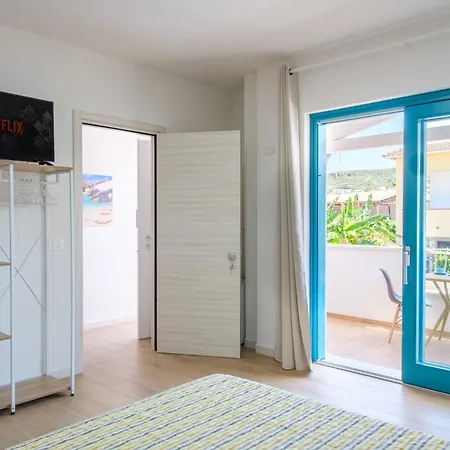 Eos 카스텔사르도