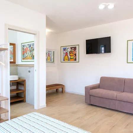 게스트하우스 Eos 카스텔사르도